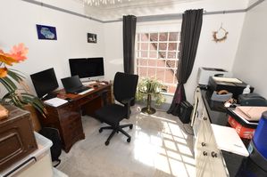 Double Bedroom 2- click for photo gallery